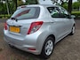 Toyota Yaris 1.0 VVT-i Aspiration 3e eigenaar dealer onderhouden achteruit camera trekhaak airco elektrische ramen cv op afs