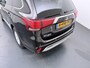 Mitsubishi Outlander 2.4 PHEV Pure | Parkeercamera | Apple Carplay/Android Auto | Stoelverw. |