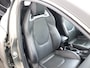Toyota Corolla Hybrid HB 2.0 Hybrid Premium | Dealer onderhouden | JBL | Head-Up Display | Dodehoek detectie | LED Matrix | Parkeersensoren voor+achter met assistent |