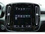 Volvo XC40 T2 Automaat Inscription | Leder Beklede Stoelen | Semi Elektrische trekhaak | Electronic Climate Controle | Voorstoelen + Stuurwiel verwarmend | Voorruit verwarmend / Parkeerklimaat | Achteruitrijcamera | Parkeersensor Voor | Keyless Entry/start | LED Koplampen | Rijstrooksensor Met Correctie | Navigatiesysteem Full Map + Hard Disk |