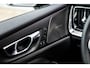 Volvo V60 2.0 T6 Plug-in hybrid AWD Ultra Dark | Heico sportpack voor en achter | Polestar velgen | Black Pack | 360 camera | Harman Kardon Audio |