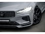 Volvo V60 2.0 T6 Plug-in hybrid AWD Ultra Dark | Heico sportpack voor en achter | Polestar velgen | Black Pack | 360 camera | Harman Kardon Audio |