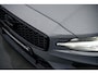 Volvo V60 2.0 T6 Plug-in hybrid AWD Ultra Dark | Heico sportpack voor en achter | Polestar velgen | Black Pack | 360 camera | Harman Kardon Audio |