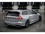 Volvo V60 2.0 T6 Plug-in hybrid AWD Ultra Dark | Heico sportpack voor en achter | Polestar velgen | Black Pack | 360 camera | Harman Kardon Audio |