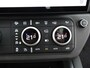 Land Rover Defender 2.0 P300e 110 X-Dynamic SE | Panoramisch schuifdak | Cold Climate & Black Pack | Elek. trekhaak | Comfort Pack | ClearSight |