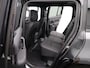 Land Rover Defender 2.0 P300e 110 X-Dynamic SE | Panoramisch schuifdak | Cold Climate & Black Pack | Elek. trekhaak | Comfort Pack | ClearSight |