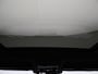 Land Rover Defender 2.0 P300e 110 X-Dynamic SE | Panoramisch schuifdak | Cold Climate & Black Pack | Elek. trekhaak | Comfort Pack | ClearSight |