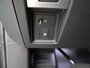 Land Rover Defender 2.0 P300e 110 X-Dynamic SE | Panoramisch schuifdak | Cold Climate & Black Pack | Elek. trekhaak | Comfort Pack | ClearSight |