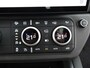 Land Rover Defender 2.0 P300e 110 X-Dynamic SE | Panoramisch schuifdak | Cold Climate & Black Pack | Elek. trekhaak | Comfort Pack | ClearSight |