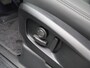 Land Rover Defender 2.0 P300e 110 X-Dynamic SE | Panoramisch schuifdak | Cold Climate & Black Pack | Elek. trekhaak | Comfort Pack | ClearSight |