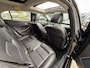 Mercedes-Benz GLA 180 AMG LED/LMV18/CAM/LEER/NAV/PANO