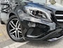 Mercedes-Benz GLA 180 AMG LED/LMV18/CAM/LEER/NAV/PANO