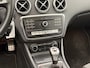 Mercedes-Benz A-klasse 180 Ambition AMG Line | Facelift | Panoramadak | Stoelverwarming | Navigatie | AMG styling | 18” lichtmetalen velgen | Bluetooth | Dynamic Select rijmodi | Cruise Control | Verstelbare lendensteun | Sportstoelen | Volledig onderhouden