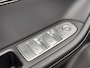 Omoda 5 1.6 T-GDi SHS-H Premium Full Hybride met Navigatie, Lederen bekleding en Camera Nu met 3000 euro Inruil/WK-voordeel