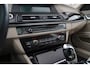 BMW 5-Serie 550i High Executive | M-pakket | Adaptieve cruise | Botswaarschuwing | Trekhaak elektrisch | Schuif/kanteldak | HuD |