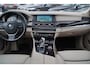 BMW 5-Serie 550i High Executive | M-pakket | Adaptieve cruise | Botswaarschuwing | Trekhaak elektrisch | Schuif/kanteldak | HuD |