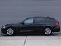 BMW 3-Serie Touring 318d Business Automaat *Navigatie*Stoelverw.*Parkeersens.*