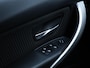 BMW 3-Serie Touring 318d Business Automaat *Navigatie*Stoelverw.*Parkeersens.*