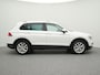 Volkswagen Tiguan 1.5 TSI Comfortline Business | Trekhaak | Navigatie | 18 inch | Climate control | Ned. Auto | Dealer onderhouden |