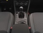 Volkswagen Tiguan 1.5 TSI Comfortline Business | Trekhaak | Navigatie | 18 inch | Climate control | Ned. Auto | Dealer onderhouden |