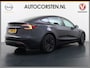 Tesla Model 3 RWD Highland NIEUW MODEL LFP SOH 94% Warmtepomp Entertainment Display Achter FSD 4 Computer AMD Ryzen™ Stoel+Achterbank+Stuurverwarming Panoramadak Leder Navi Ecc Camera's Lmv Led Elek.Achterklep Draadloos Laden Wifi Dodehoek detector Keyless Fabrieksgarantie tot 17-1-2028/80.000km! Garantie op Accu en Motor tot 17-1-2032/160.000km