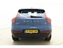 Volvo XC40 2.0 B3 Plus Dark | Harman Kardon | Panoramadak | Lederen bekleding | 360graden camera | Adaptieve Cruise Control | Stoel- stuur verwarming | Pilot Assist | Lane Keeping Aid | Achteruitrijcamera | Google-multimediasysteem | Elektrisch bedienbare achterklep | keyless entry en start | automatisch dimmende binnen- en buitenspiegels