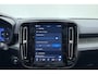Volvo XC40 2.0 B3 Plus Dark | Harman Kardon | Panoramadak | Lederen bekleding | 360graden camera | Adaptieve Cruise Control | Stoel- stuur verwarming | Pilot Assist | Lane Keeping Aid | Achteruitrijcamera | Google-multimediasysteem | Elektrisch bedienbare achterklep | keyless entry en start | automatisch dimmende binnen- en buitenspiegels