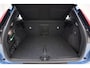 Volvo XC40 2.0 B3 Plus Dark | Harman Kardon | Panoramadak | Lederen bekleding | 360graden camera | Adaptieve Cruise Control | Stoel- stuur verwarming | Pilot Assist | Lane Keeping Aid | Achteruitrijcamera | Google-multimediasysteem | Elektrisch bedienbare achterklep | keyless entry en start | automatisch dimmende binnen- en buitenspiegels