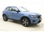 Volvo XC40 2.0 B3 Plus Dark | Harman Kardon | Panoramadak | Lederen bekleding | 360graden camera | Adaptieve Cruise Control | Stoel- stuur verwarming | Pilot Assist | Lane Keeping Aid | Achteruitrijcamera | Google-multimediasysteem | Elektrisch bedienbare achterklep | keyless entry en start | automatisch dimmende binnen- en buitenspiegels