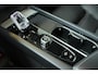 Volvo XC60 T6 Plug-in hybrid AWD Inscription Exclusive | Head-up Display | Adaptive Cruise Control | 360° Parkeercamera | Harman Kardon Premium Audio | 20'' Lichtmetalen velgen | Stuurwielverwarming | Electrische bedienbare voorstoelen