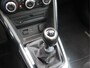 Mazda 2 1.5 Skyactiv-G Dynamic+ Navi / Pdc / Elekramen / Airco / Lm velgen 16'' Goed onderhouden / All season banden