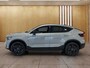Volvo EC40 Single Motor Ext. Range Plus Bl. Ed. Europa 82 kWh | Achterbank verwarmd | Apple Carplay/Android Auto|telefoonintegratie premium | Elektrisch bedienbare achterklep