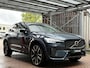 Volvo XC60 2.0 T6 Plug-in hybrid AWD Ultimate Dark 350PK | Panoramadak | Harman/Kardon | Dodehoekassistent | 360 ° Camera | Elektrische Trekhaak
