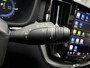 Volvo XC60 2.0 T6 Plug-in hybrid AWD Ultimate Dark 350PK | Panoramadak | Harman/Kardon | Dodehoekassistent | 360 ° Camera | Elektrische Trekhaak
