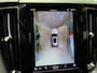 Volvo XC60 2.0 T6 Plug-in hybrid AWD Ultimate Dark 350PK | Panoramadak | Harman/Kardon | Dodehoekassistent | 360 ° Camera | Elektrische Trekhaak