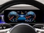 Mercedes-Benz A-klasse 180 AMG Sport Automaat (SCHUIFDAK, SFEERVERLICHTING, GROOT NAVI, LEDER/ALCANTARA, CAMERA, SPORTSTOELEN, STOELVERWARMING, GETINT GLAS, NIEUWSTAAT)