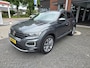 Volkswagen T-Roc 1.5 TSI Sport,Pano dak,trekhaak,Navi,1 jaar garantie