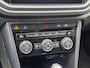 Volkswagen T-Roc 1.5 TSI Sport,Pano dak,trekhaak,Navi,1 jaar garantie