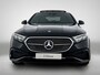 Mercedes-Benz E-klasse 300 e Business Solution AMG | Comfortpakket Plus | Winterpakket | Nightpakket | Parkeerpakket | Trekhaak | Panoramaschuifdak | 360° camera | Warmtewerend, donkergetint glas | 19-inch vijfspaak AMG velgen |