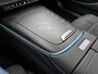Mercedes-Benz E-klasse 300 e Business Solution AMG | Comfortpakket Plus | Winterpakket | Nightpakket | Parkeerpakket | Trekhaak | Panoramaschuifdak | 360° camera | Warmtewerend, donkergetint glas | 19-inch vijfspaak AMG velgen |