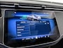 Mercedes-Benz E-klasse 300 e Business Solution AMG | Comfortpakket Plus | Winterpakket | Nightpakket | Parkeerpakket | Trekhaak | Panoramaschuifdak | 360° camera | Warmtewerend, donkergetint glas | 19-inch vijfspaak AMG velgen |