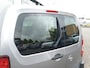 Opel Combo 1.2T 110pk benzine L1 | Airconditioning | Navigatie | Trekhaak (1200kg) | Apple / Android | Parkeersensoren