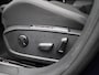 Volkswagen Golf 1.0 TSI Life Business 110 PK| Origineel Nederlands | 1e Eigenaar | Dealeronderhouden | Navigatie | Bestuurdersstoel Elektrisch | Stoelverwarming | Stuurwielverwarming | Parkeersensoren | LED Plus | Artvelours