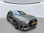 Audi A4 Avant 35 TFSI S edition / Digitaal dashboard / Navigatie / App connect / Zwenkbare trekhaak / Lichtmetaal 18 inch /