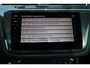 Volkswagen Tiguan Allspace 2.0 TSI 4Motion R-Line 7p 7 zits r-line in en exterieur panoramadak 20" LMV Suzuka head up display discover pro navi digital cockpit pro area view rondom zicht camera verwarmbare voorruit stoelverwarming elektrische achterklep keyless entry wegklapbare trekhaak side assist keyless entry VW Dealer onderhouden