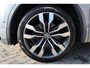 Volkswagen Tiguan Allspace 2.0 TSI 4Motion R-Line 7p 7 zits r-line in en exterieur panoramadak 20" LMV Suzuka head up display discover pro navi digital cockpit pro area view rondom zicht camera verwarmbare voorruit stoelverwarming elektrische achterklep keyless entry wegklapbare trekhaak side assist keyless entry VW Dealer onderhouden