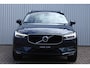 Volvo XC60 B5 Momentum Pro | Stoelverwarming | Parkeerverwarming | Parkeercamera | Keyless Entree | Comfortstoelen | Lederen Bekleding | Parkeersensoren voor + achter | 19'' Lichtmetalen velgen |
