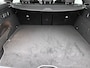 Mercedes-Benz GLC 300e 4MATIC Business Solution | Memorypakket | Advanced plus pakket | Chroompakket | Parkeerpakket | Trekhaak | Middenconsole ruitlook zilvergrijs | Sfeerverlichting | URBAN GUARD Plus |