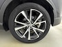Toyota C-HR / C-HR+ 2.0 Hybrid Executive | JBL | Dodehoek detectie | Parkeersensoren voor+achter met assistent | Full LED Adaptief | Navigatie | Apple CarPlay/Android auto | Cruise control Adaptive |