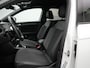 Volkswagen T-Roc 1.5 TSI 150PK R-Line automaat | Side Assist | Trekhaak | Navigatie | Led Koplampen | Stoelverwarming |